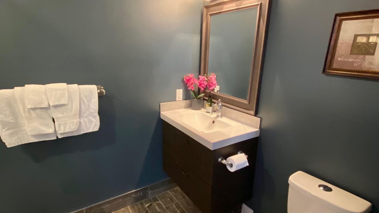 Photo of Bathroom in Bragg Creek