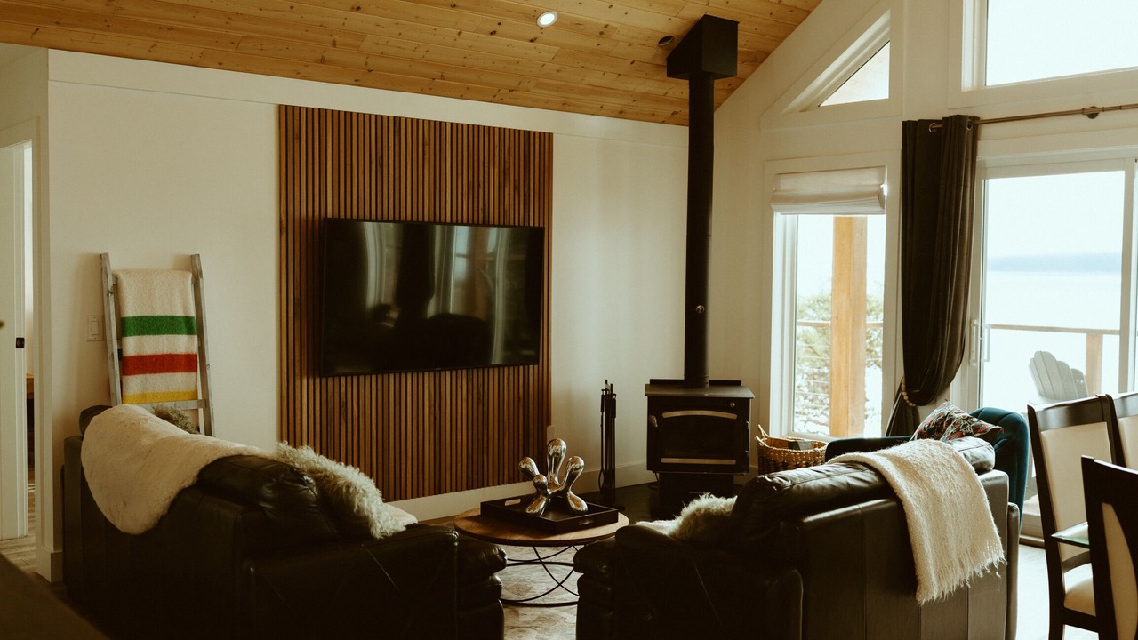 Photo of Livingroom in Powell River