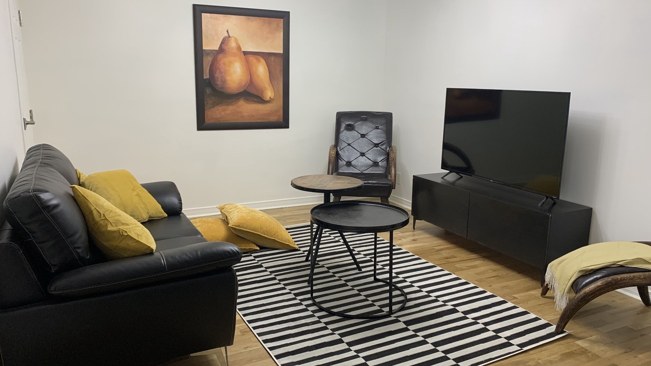 Photo of Livingroom in Little Italy