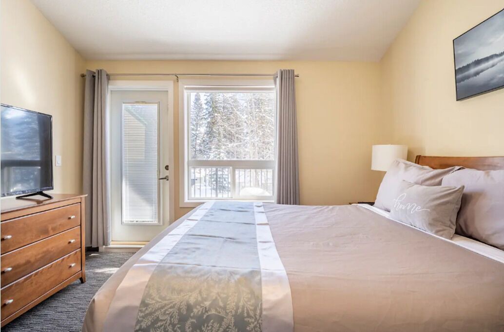 Photo of Bedroom in Harvie Heights