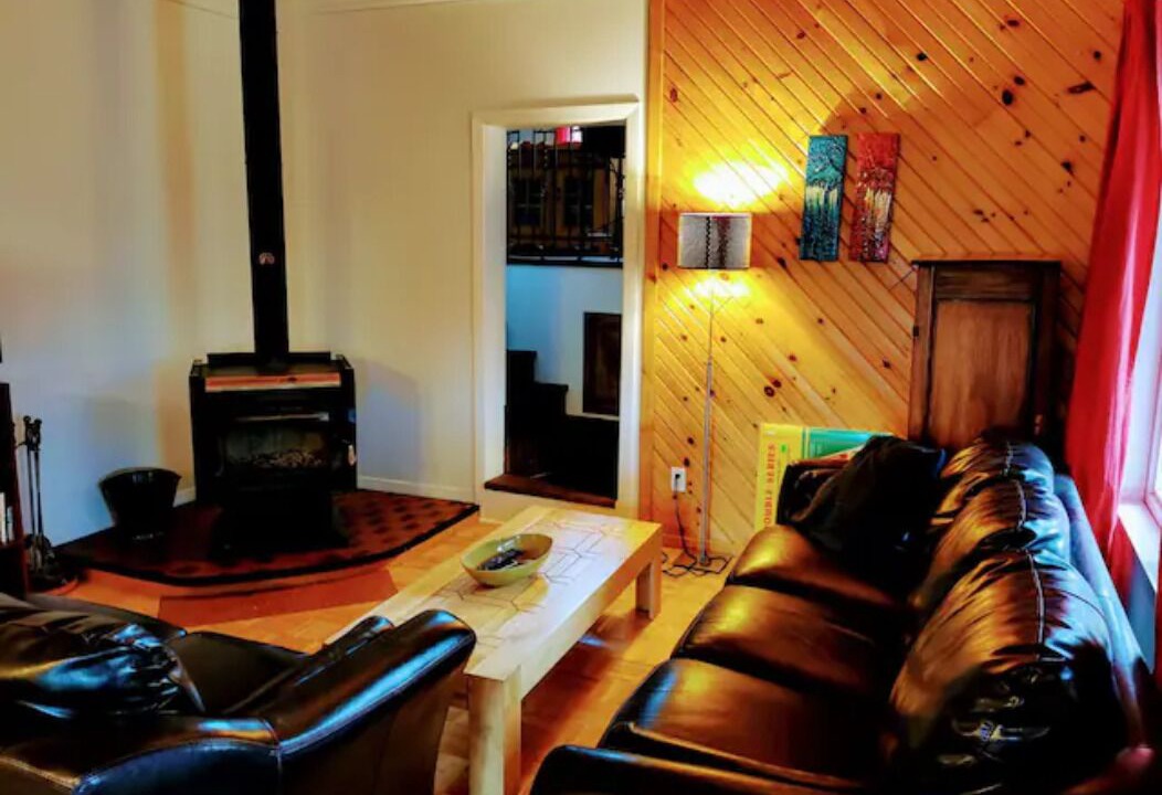 Photo of Livingroom in Chertsey