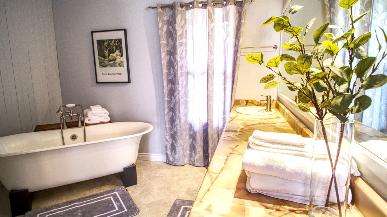 Photo of Bathroom in Quesnel
