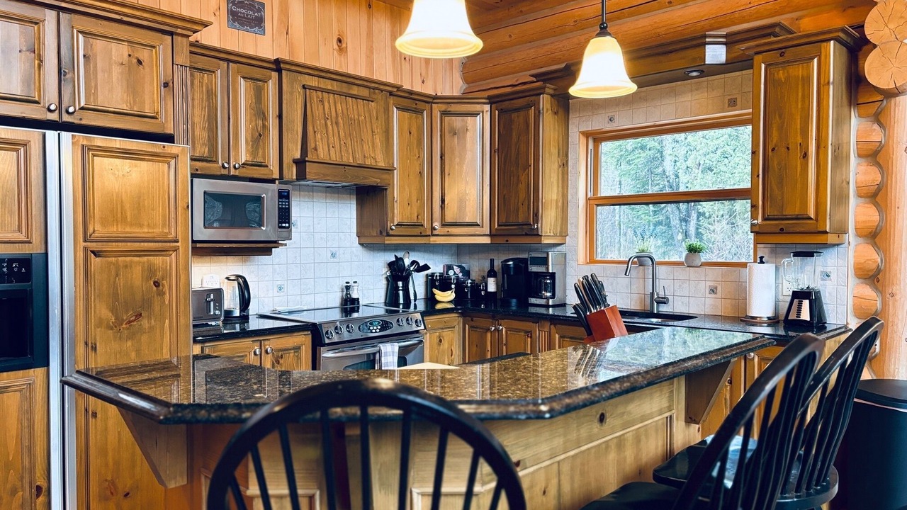 Photo of Kitchen in Fiddler Lake Resort