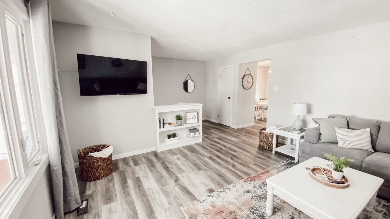 Photo of Livingroom in South Lethbridge