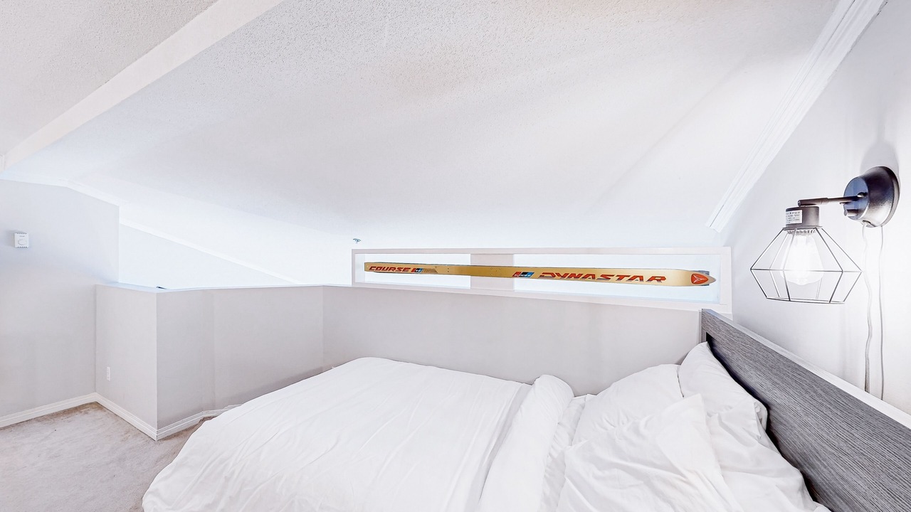 Photo of Bedroom in Big White Ski Resort
