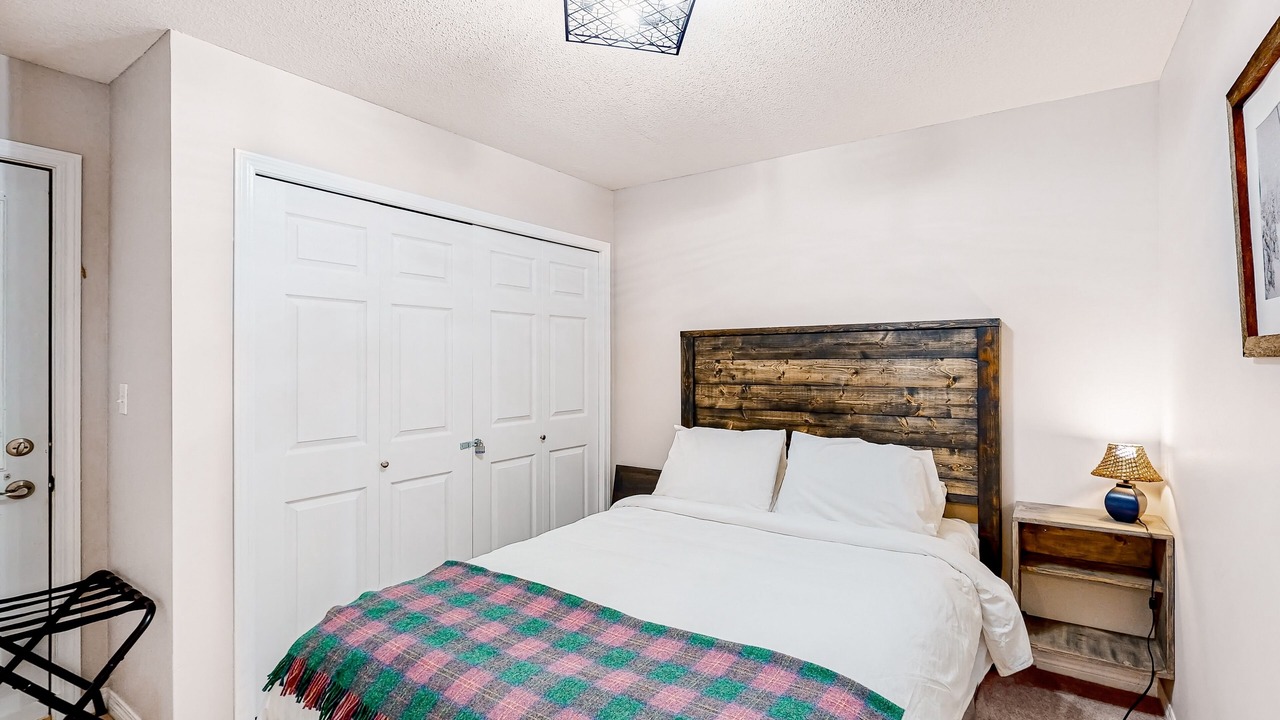 Photo of Bedroom in Big White Ski Resort