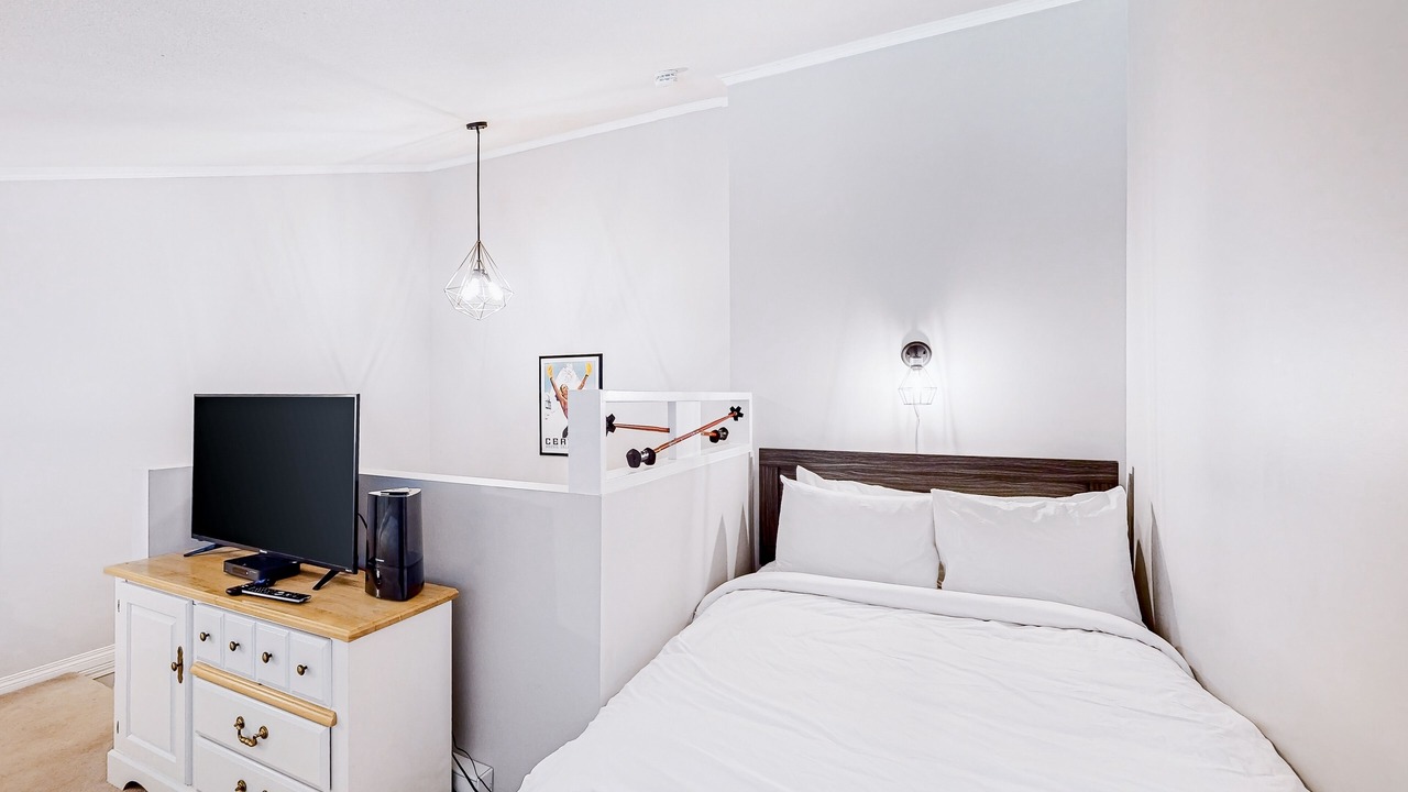 Photo of Bedroom in Big White Ski Resort