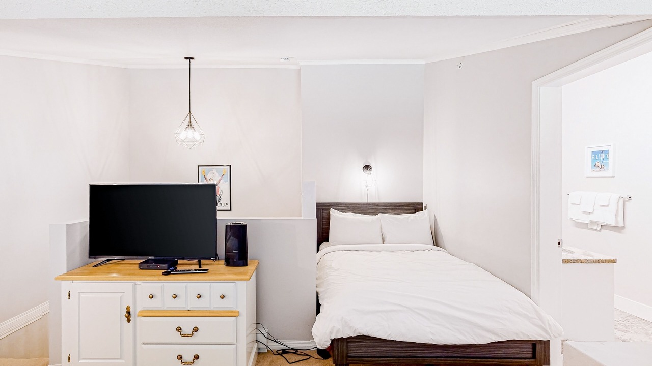 Photo of Bedroom in Big White Ski Resort