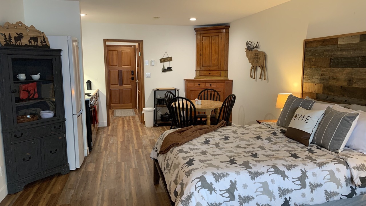 Photo of Bedroom in Lone Butte