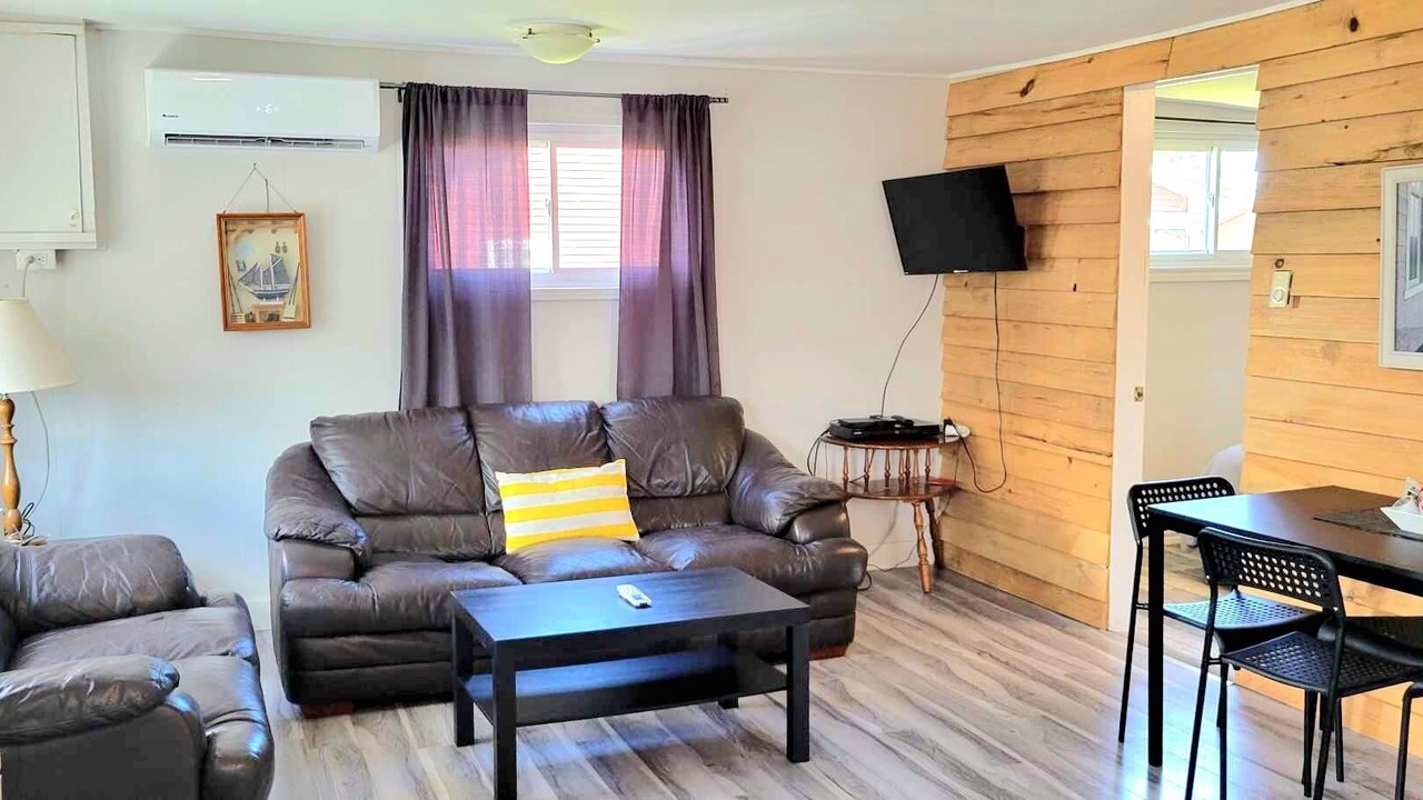 Photo of Livingroom in Pointe-du-Chene