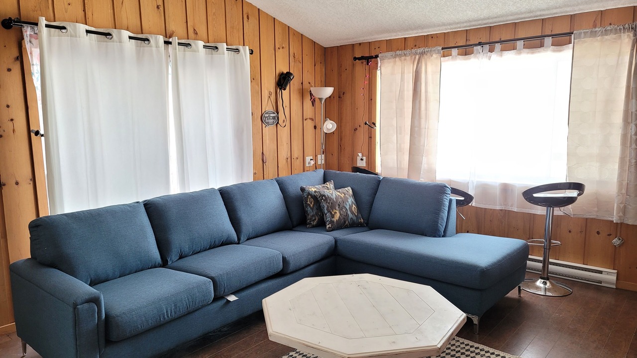 Photo of Livingroom in Gilmour