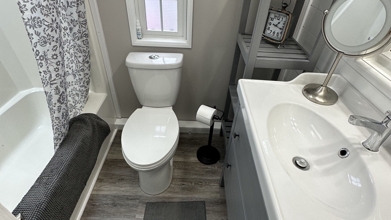 Photo of Bathroom in Sherkston