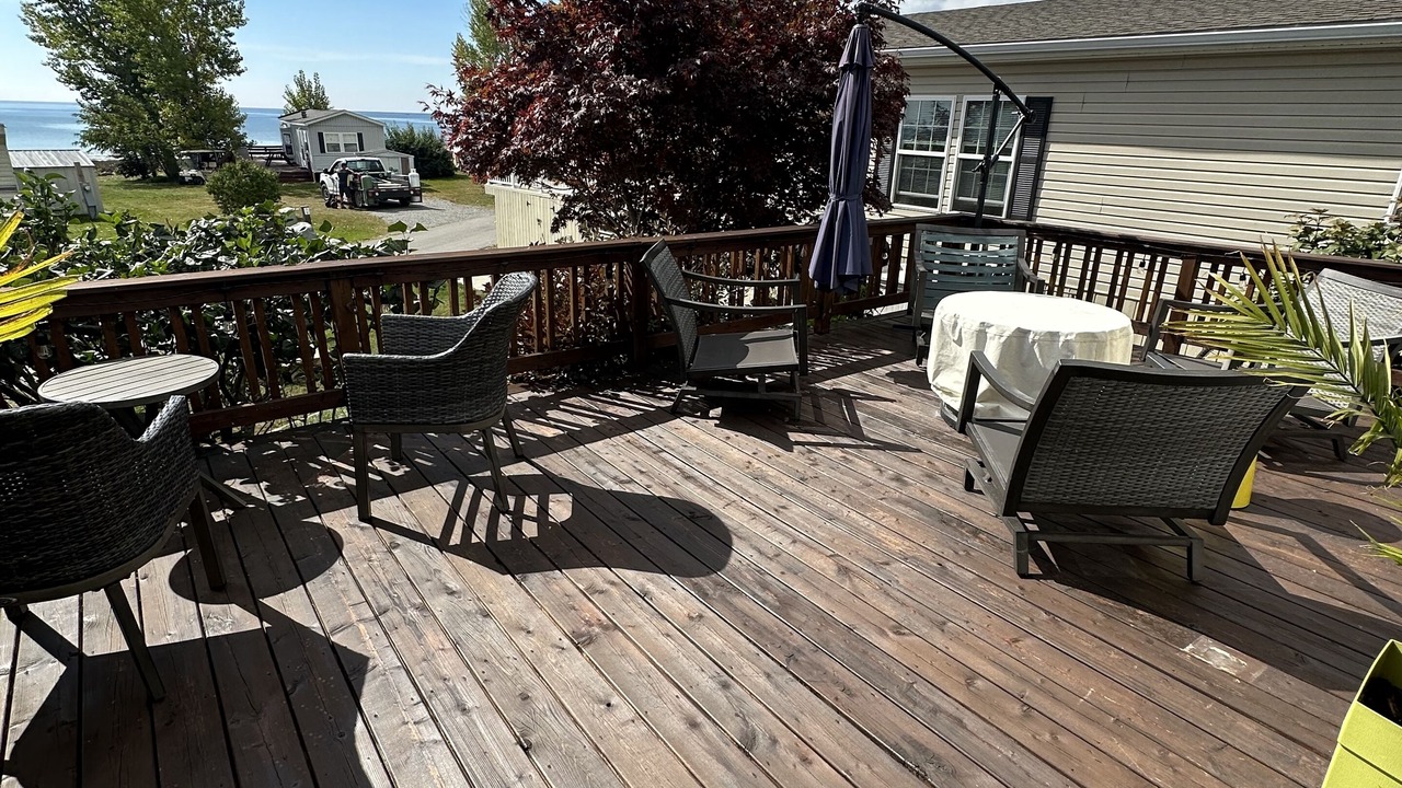 Photo of Patio Balcony in Sherkston