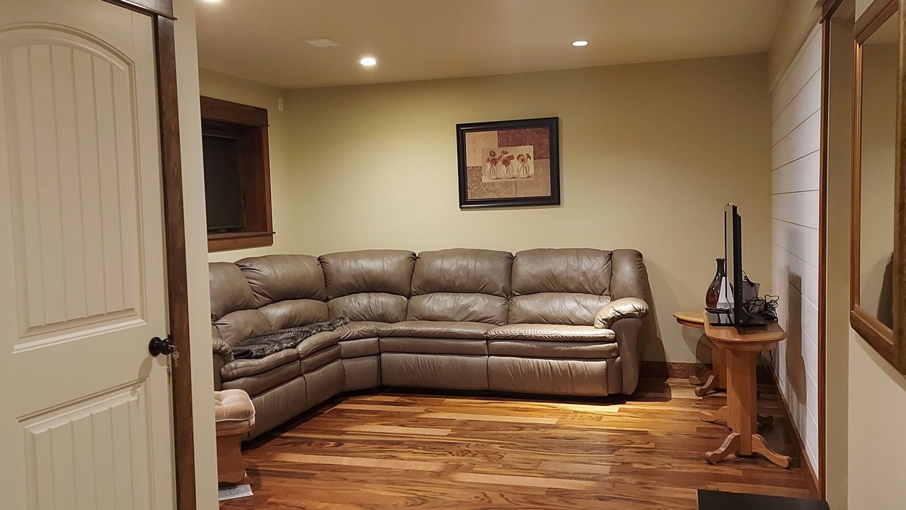 Photo of Livingroom in East Kootenay