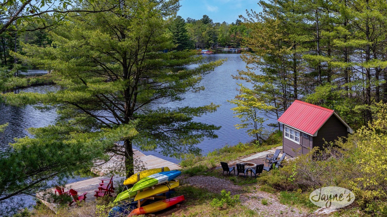 Photo of Others in Gravenhurst