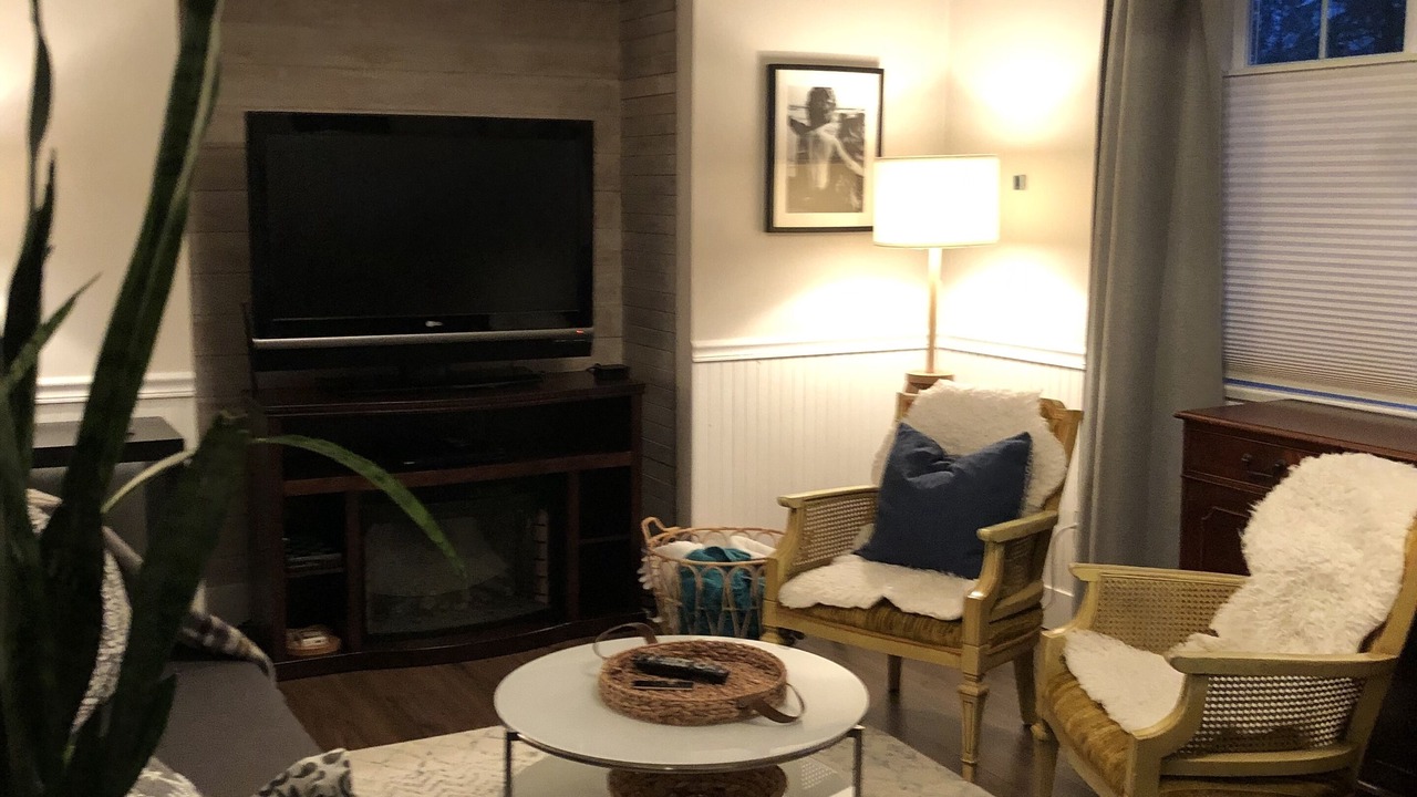 Photo of Livingroom in Walnut Grove