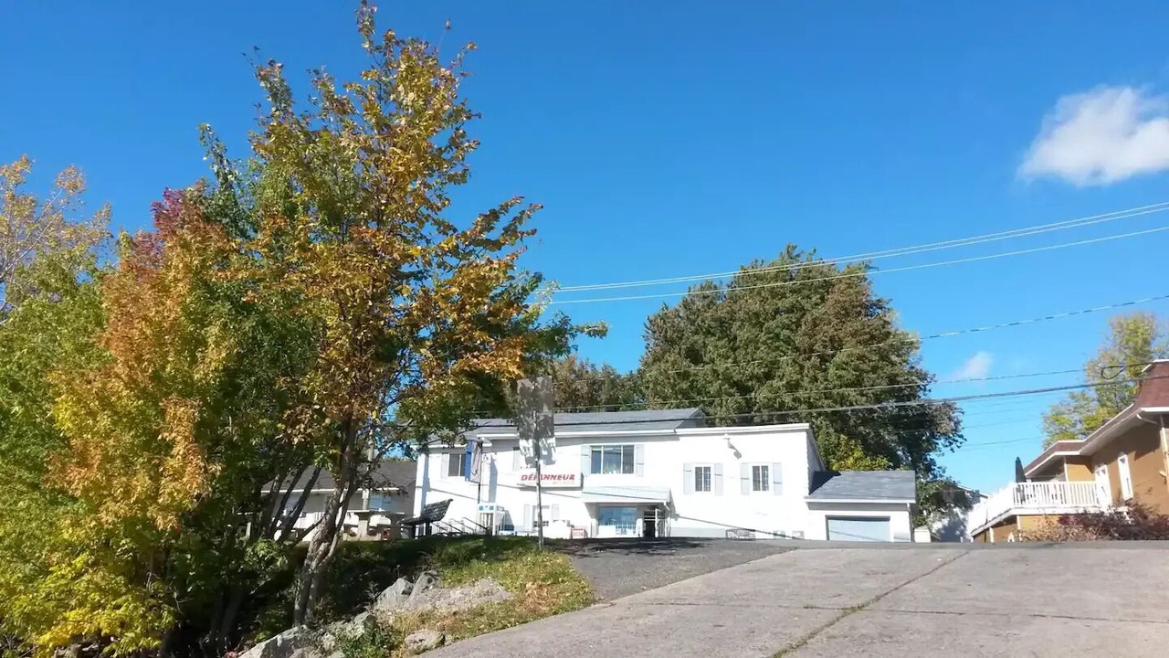 Photo of Outdoor in McMasterville