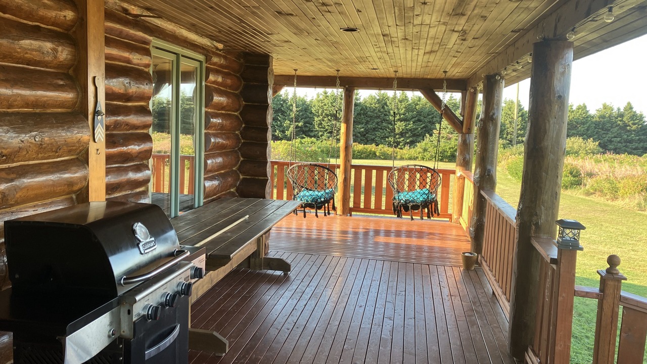 Photo of Patio Balcony in Cable Head East