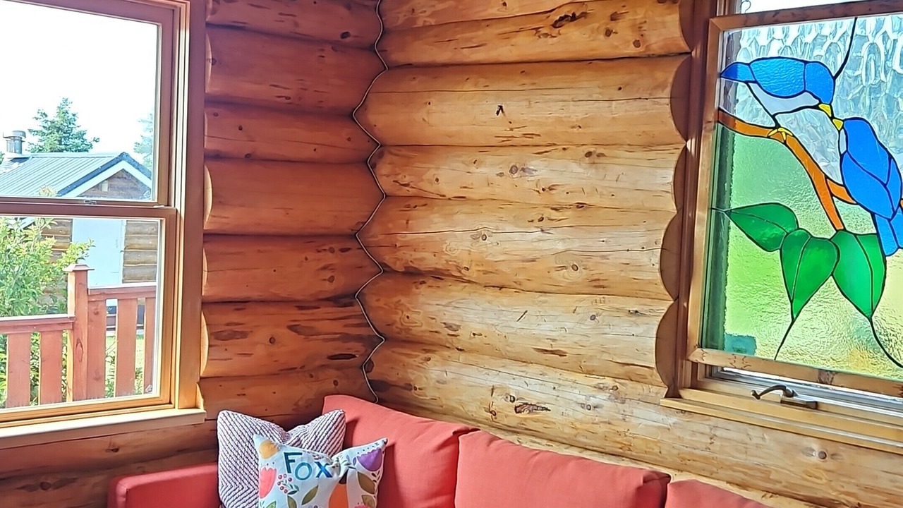 Photo of Livingroom in Cable Head East
