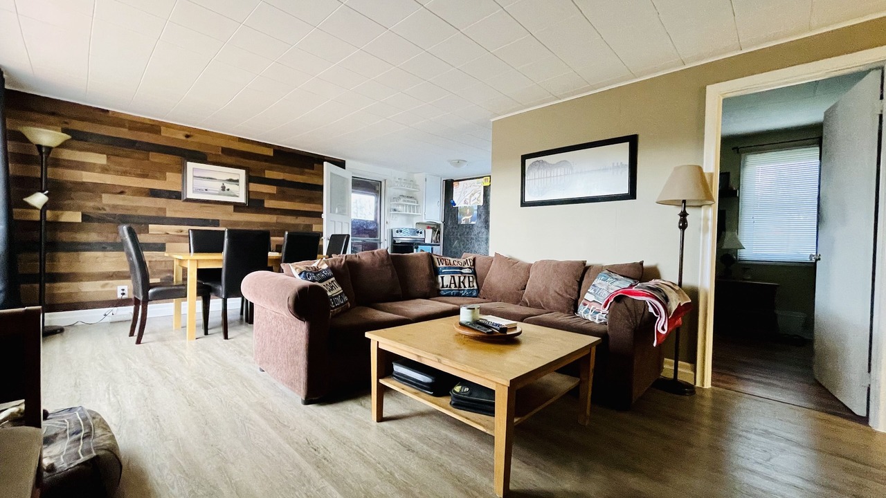 Photo of Livingroom in Kirkfield