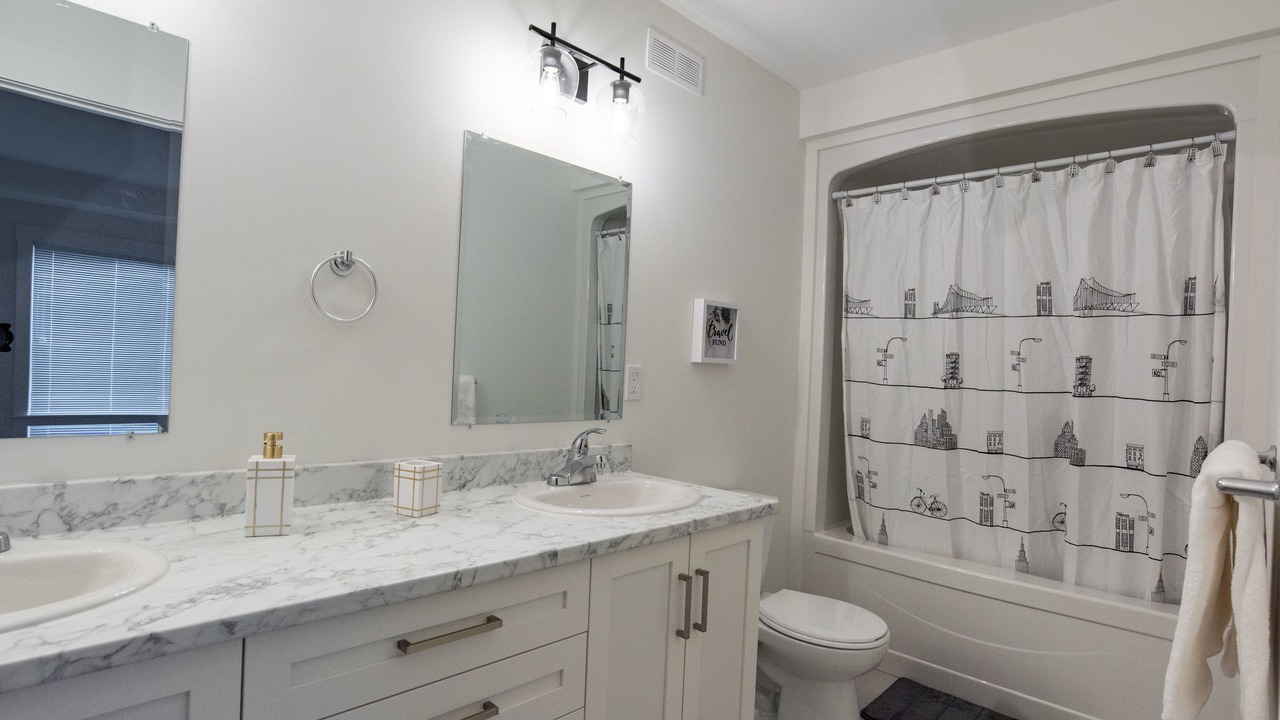 Photo of Bathroom in Riverview