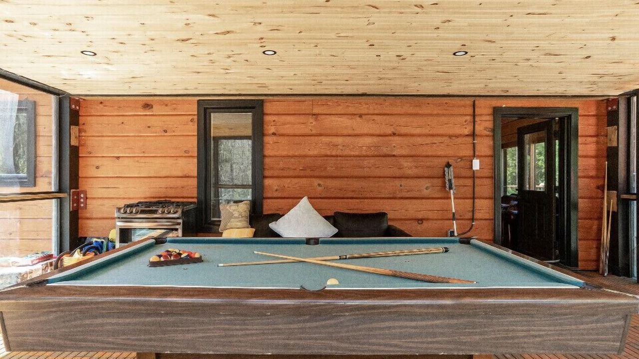 Photo of Bedroom in Gravenhurst