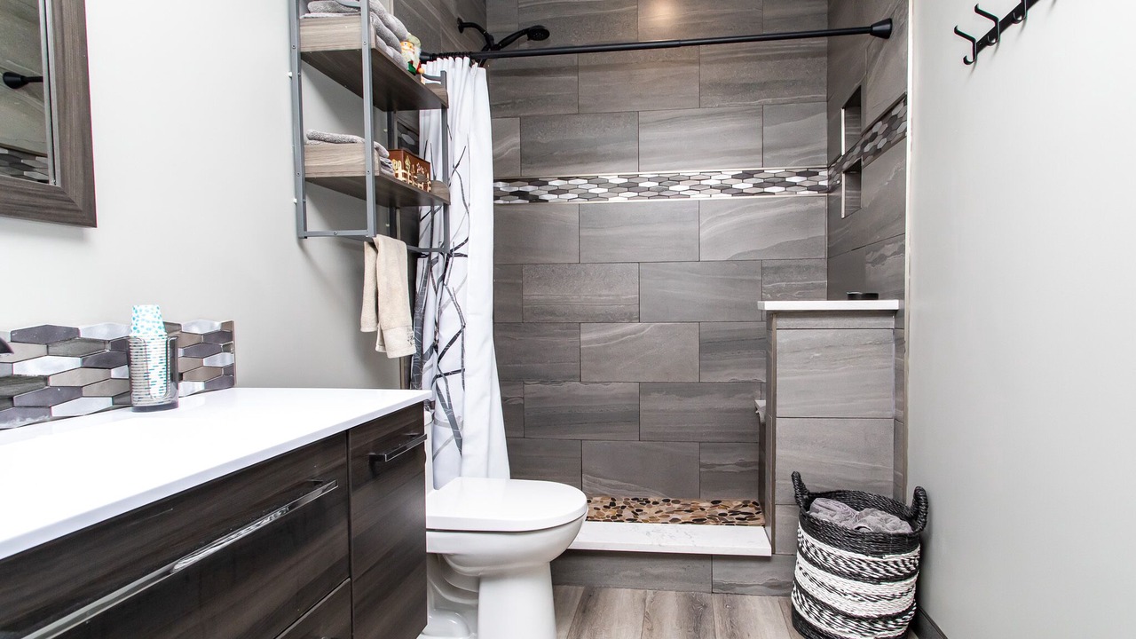 Photo of Bathroom in Central Alberta
