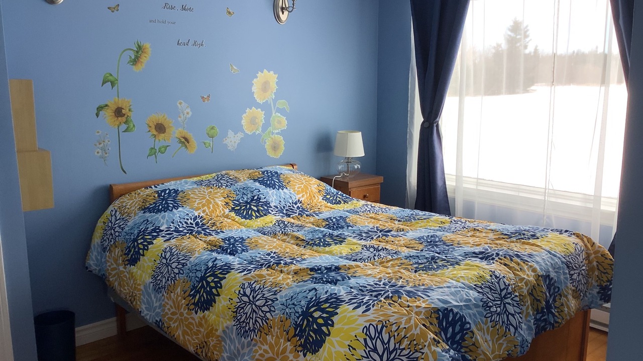 Photo of Bedroom in Cap-Bateau