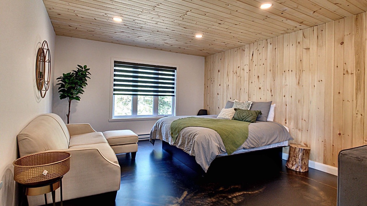 Photo of Bedroom in Riviere-Bleue