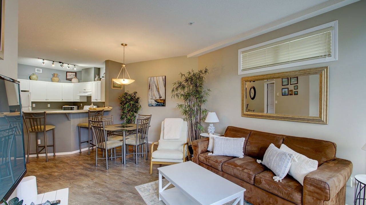 Photo of Livingroom in Central Okanagan