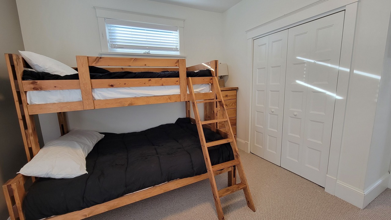 Photo of Bedroom in Cherry Valley