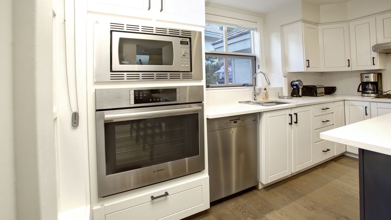 Photo of Kitchen in Whistler Cay Heights