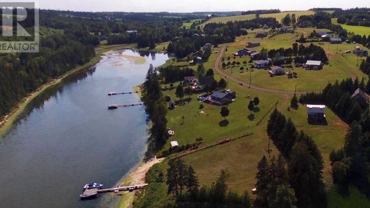 Photo of Outdoor in Found Mills