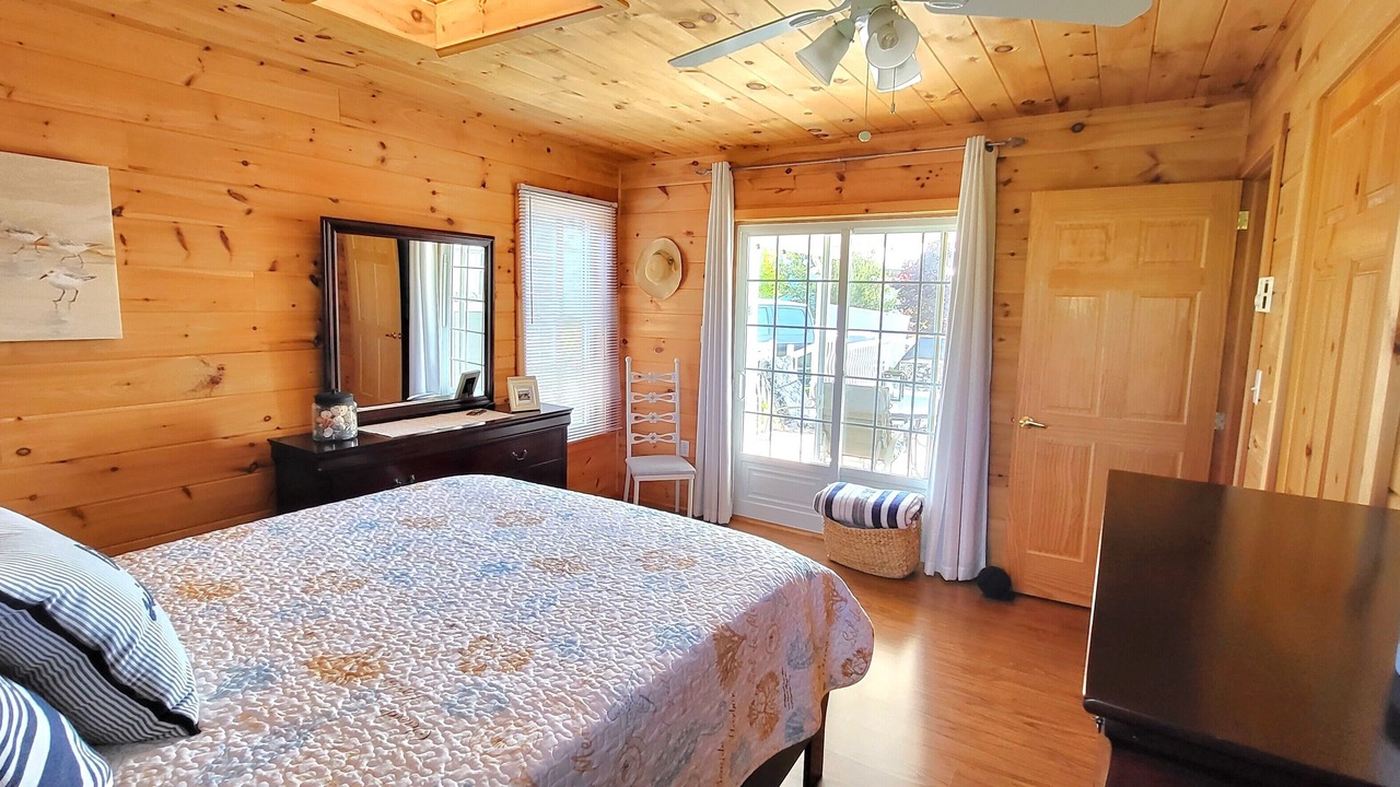 Photo of Bedroom in Found Mills