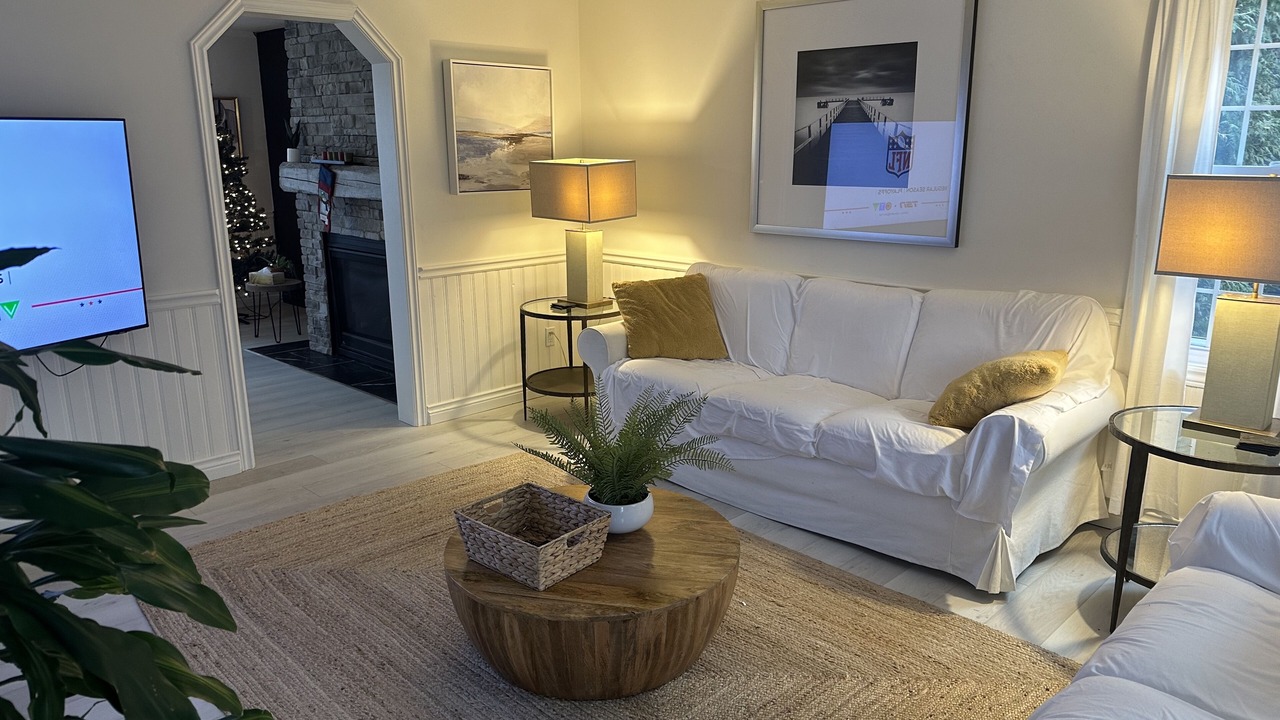 Photo of Livingroom in Cumberland Beach