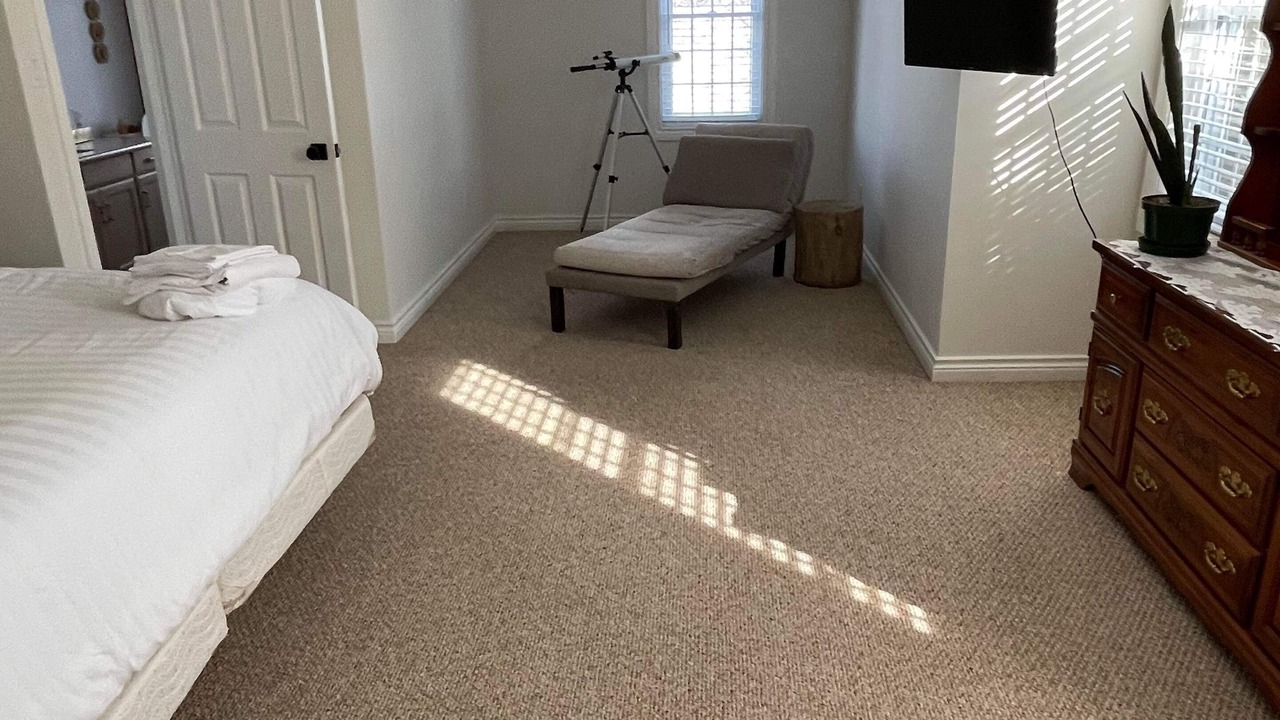 Photo of Bedroom in Cumberland Beach