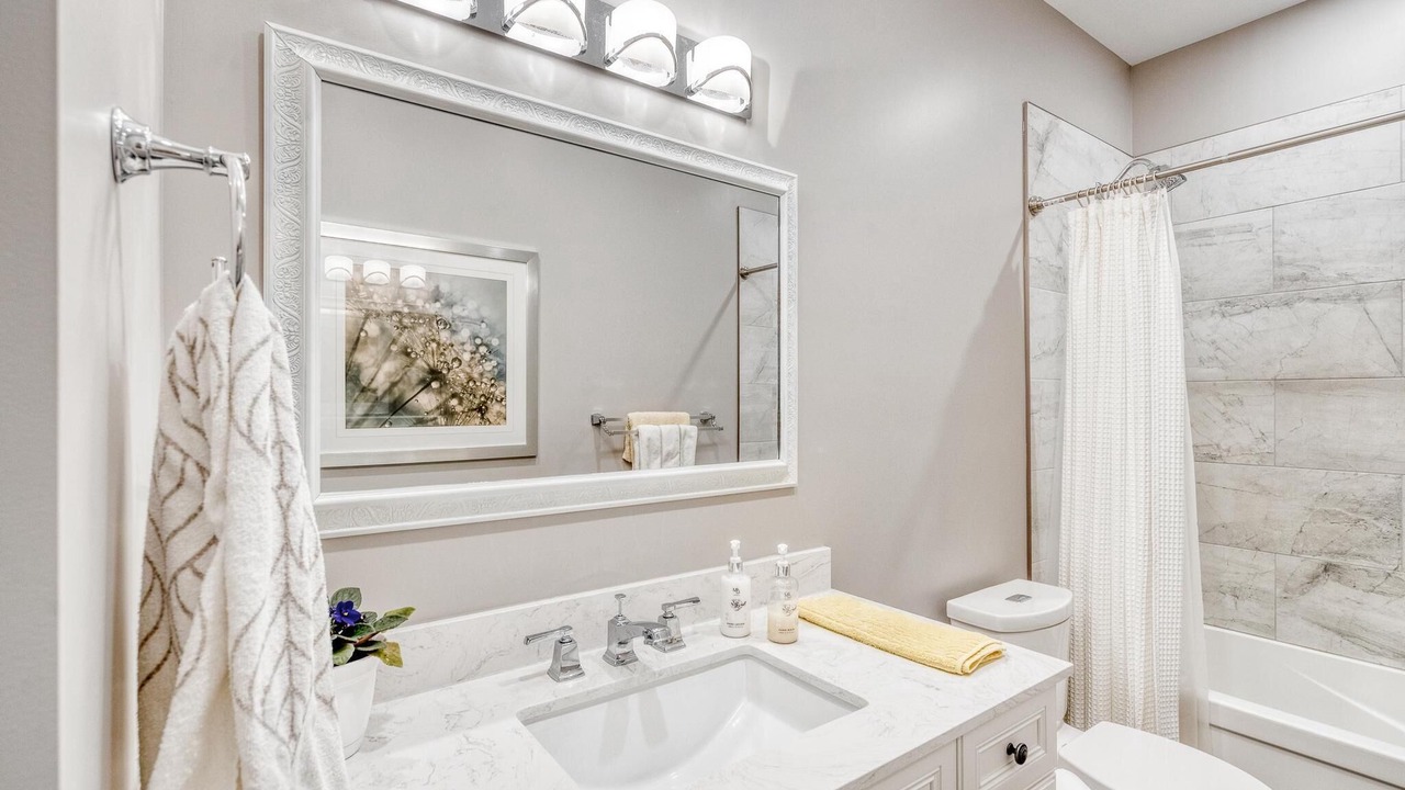 Photo of Bathroom in Cramahe
