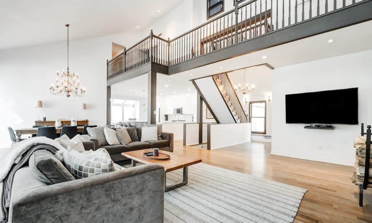 Photo of Livingroom in Rideau Lakes