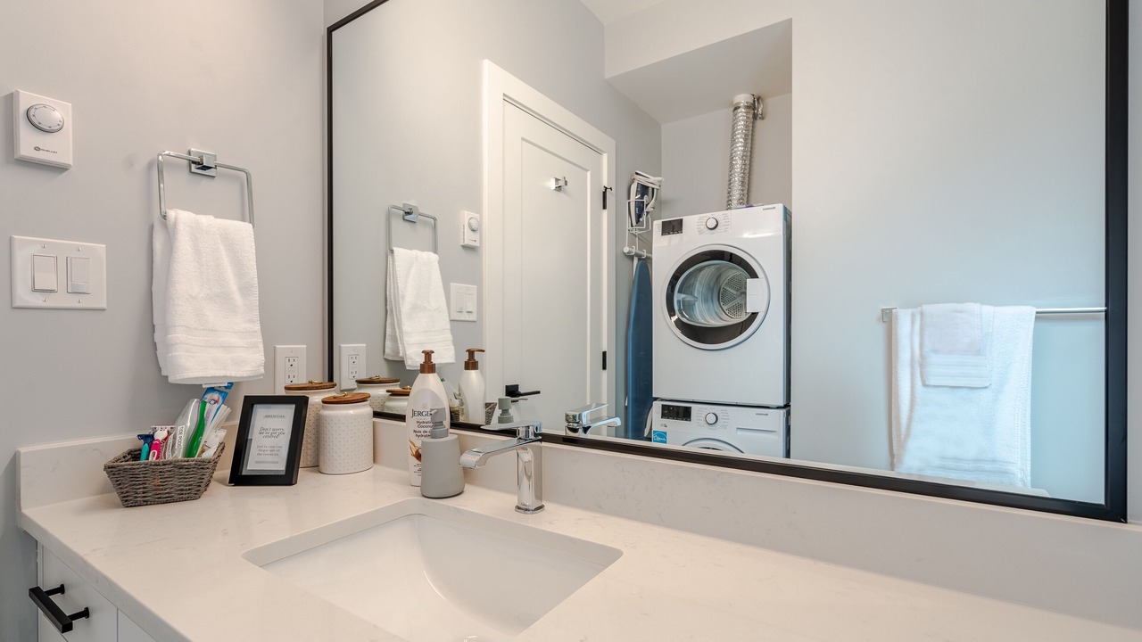 Photo of Bathroom in Colwood