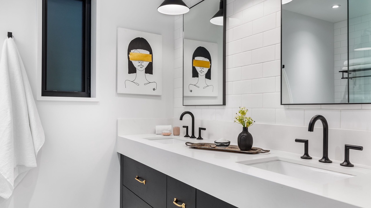 Photo of Bathroom in Midtown Toronto