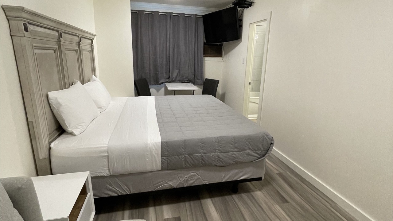 Photo of Bedroom in East Kootenay