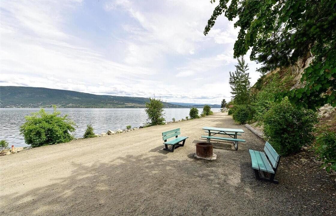 Photo of Patio Balcony in Central Okanagan
