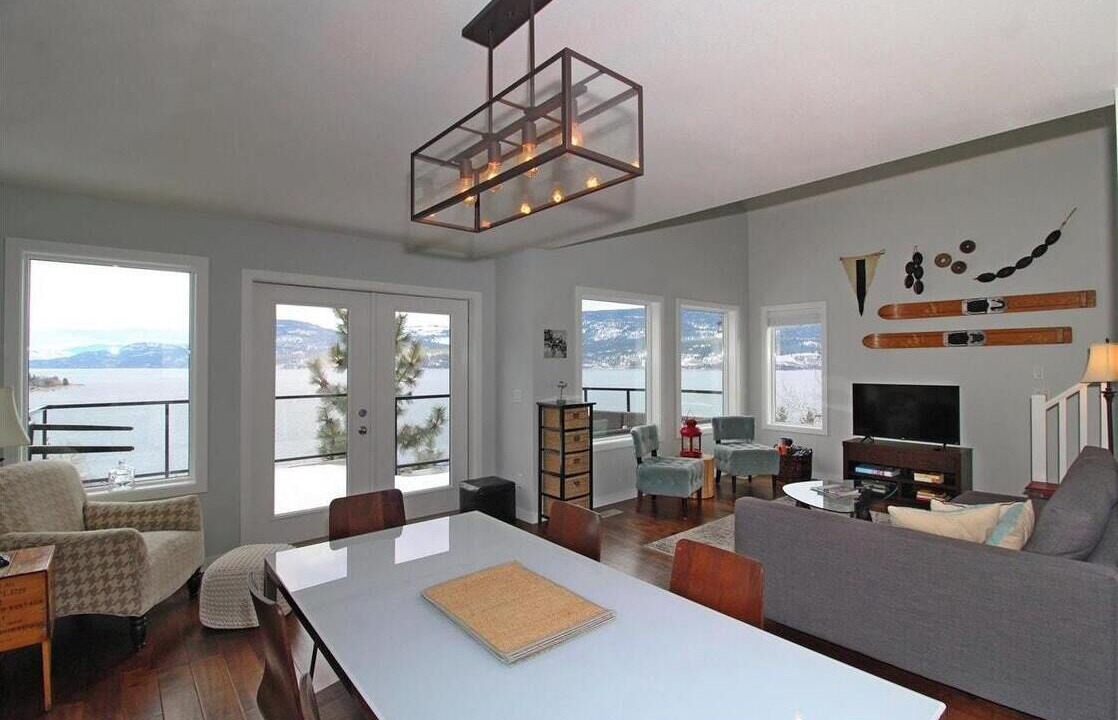 Photo of Livingroom in Central Okanagan
