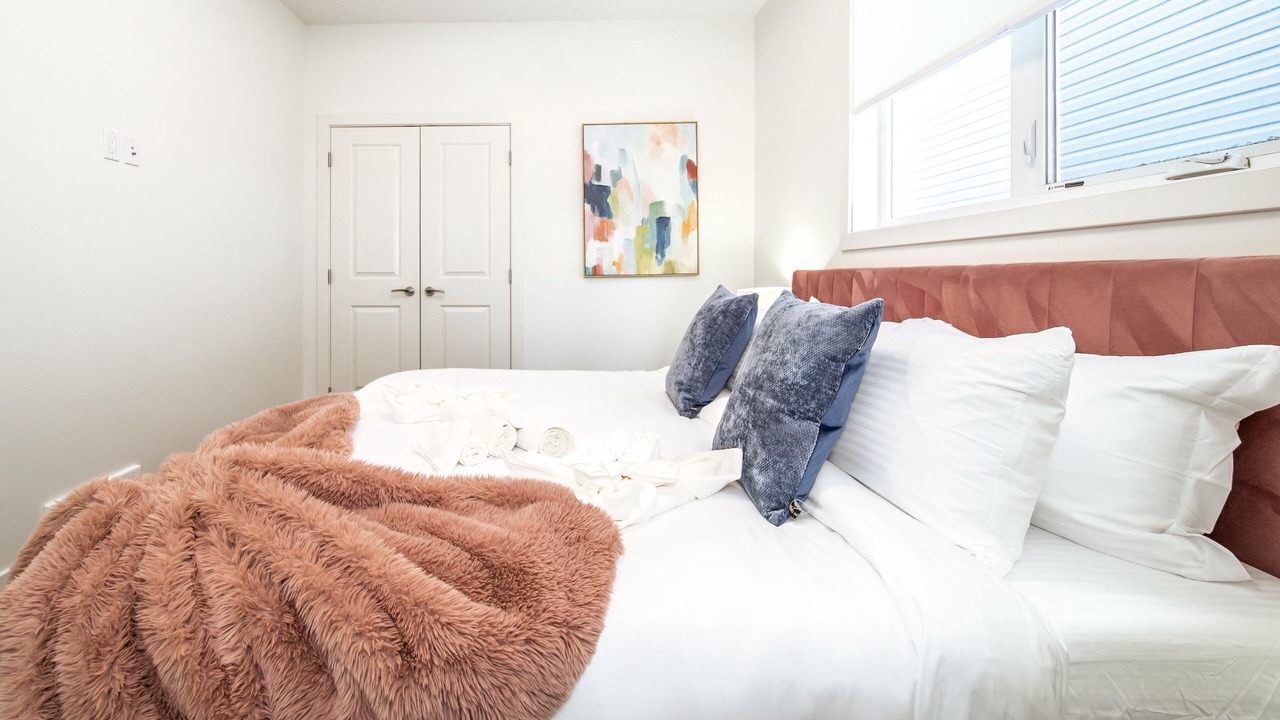 Photo of Bedroom in Jasper Place