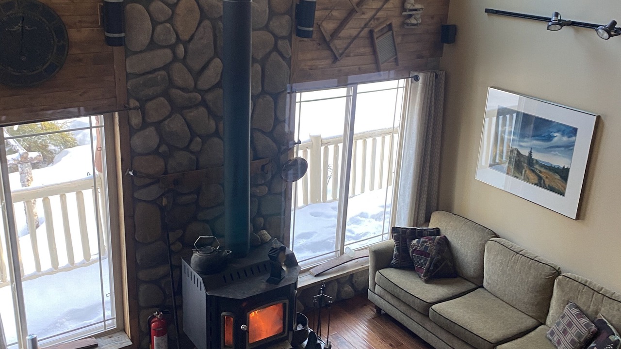 Photo of Livingroom in Sheridan Lake