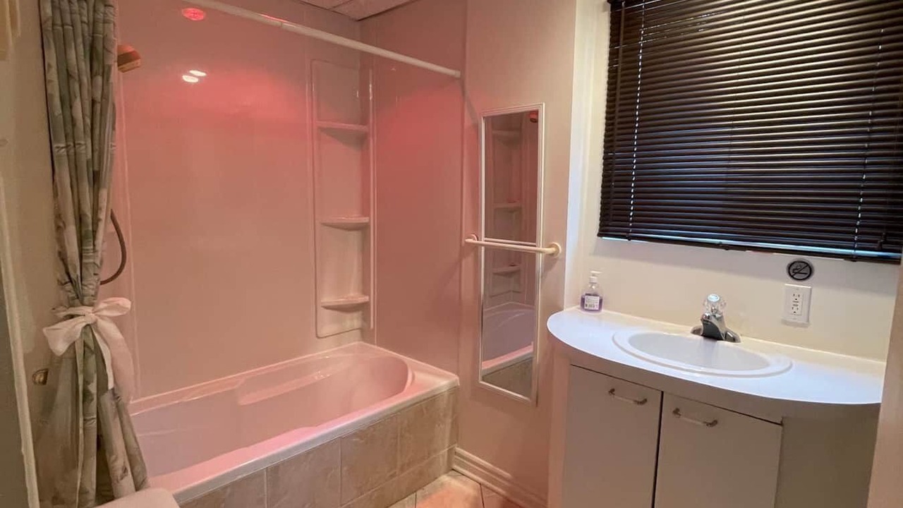 Photo of Bathroom in Ferme-Neuve