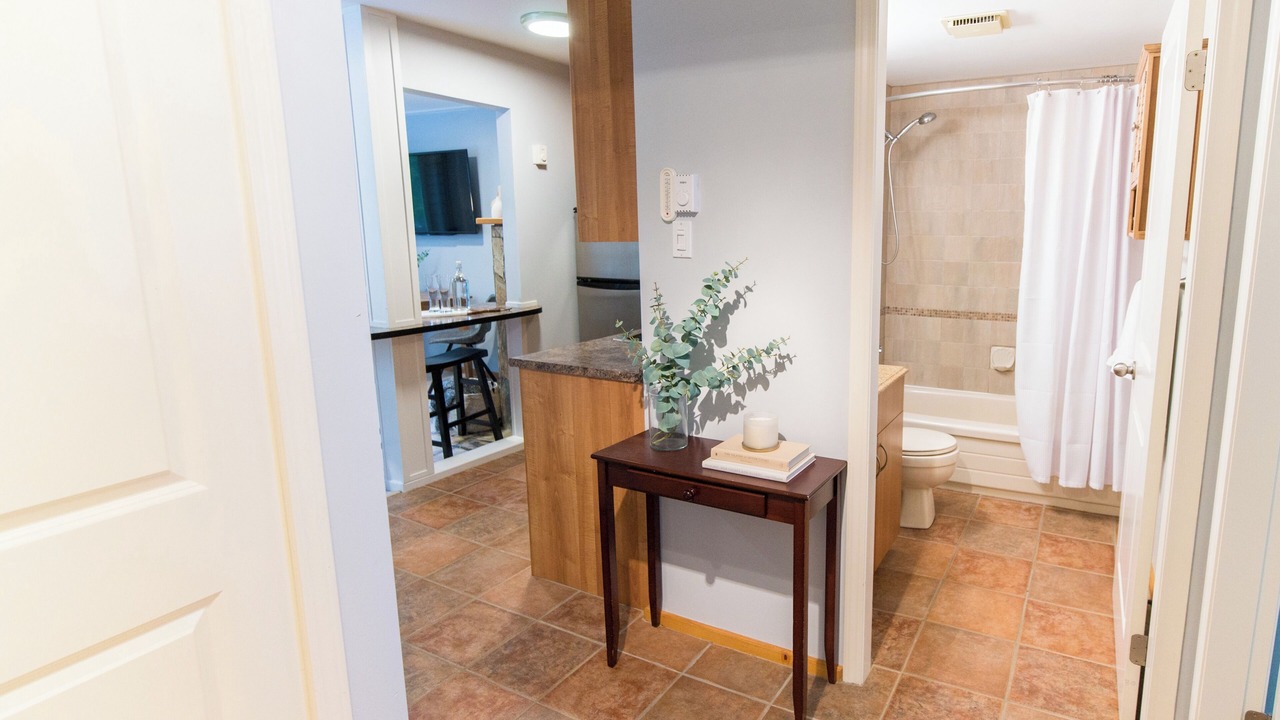 Photo of Bathroom in Whistler Creekside