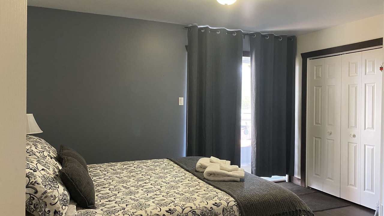 Photo of Bedroom in Petite-Riviere-Saint-Francois
