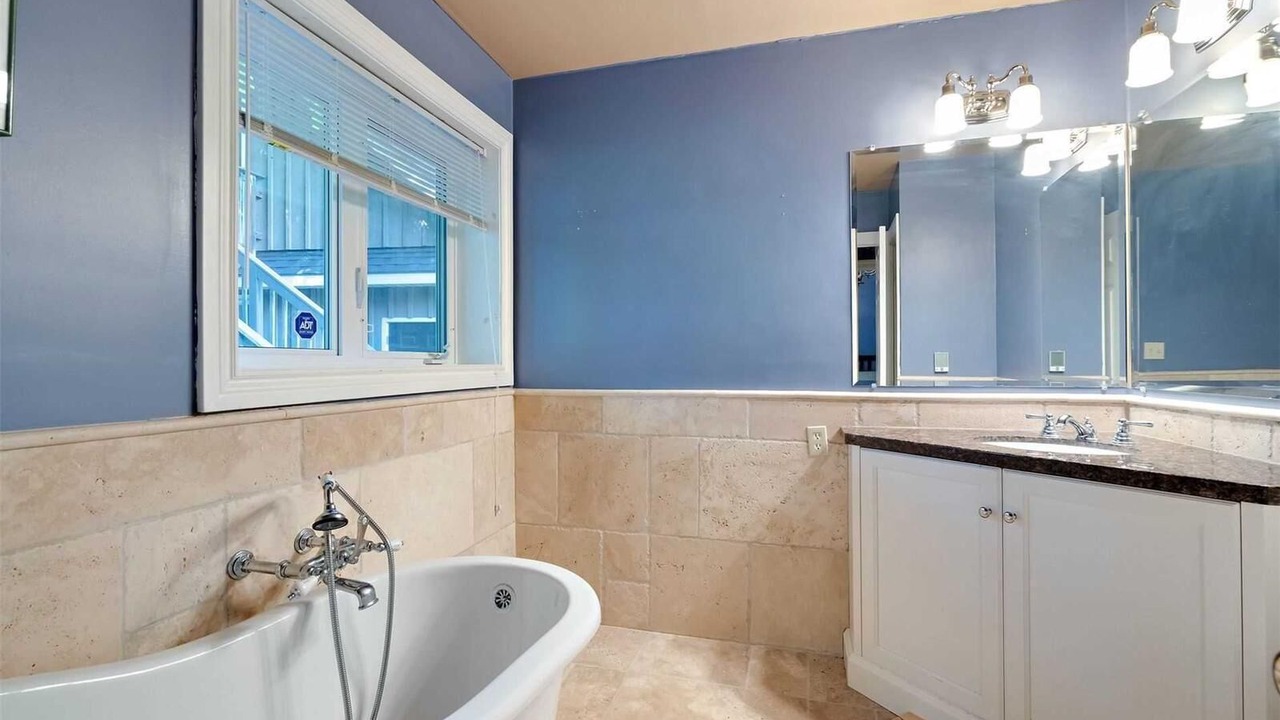 Photo of Bathroom in Mulmur