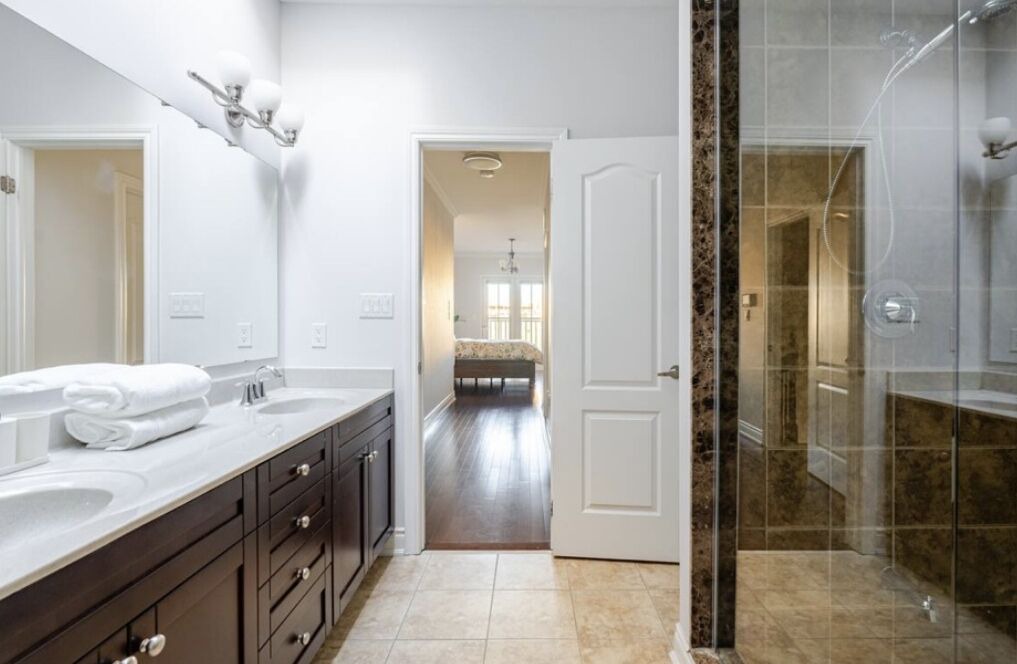 Photo of Bathroom in Cabbagetown
